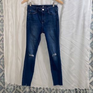 HOLLISTER HIGH RISE CROP SUPER SKINNY JEANS
